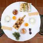 Nou Roma Hotel