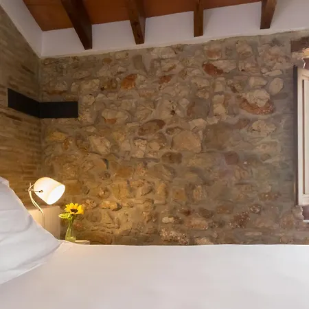 Szálloda Nou Roma 3*
