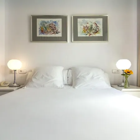 Nou Roma Hotel 3*