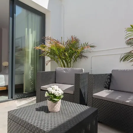 Nou Roma Hotell 3*