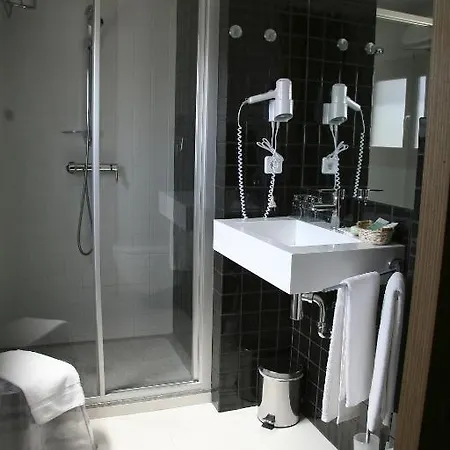 Hotel Nou Roma 3*