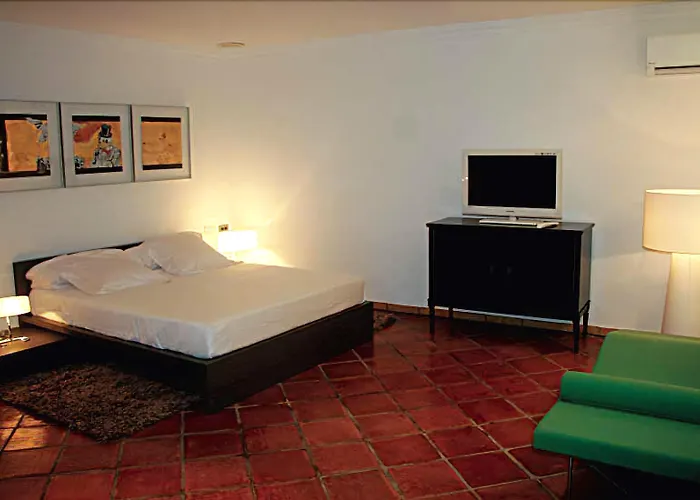 Hotel Nou Roma 3*